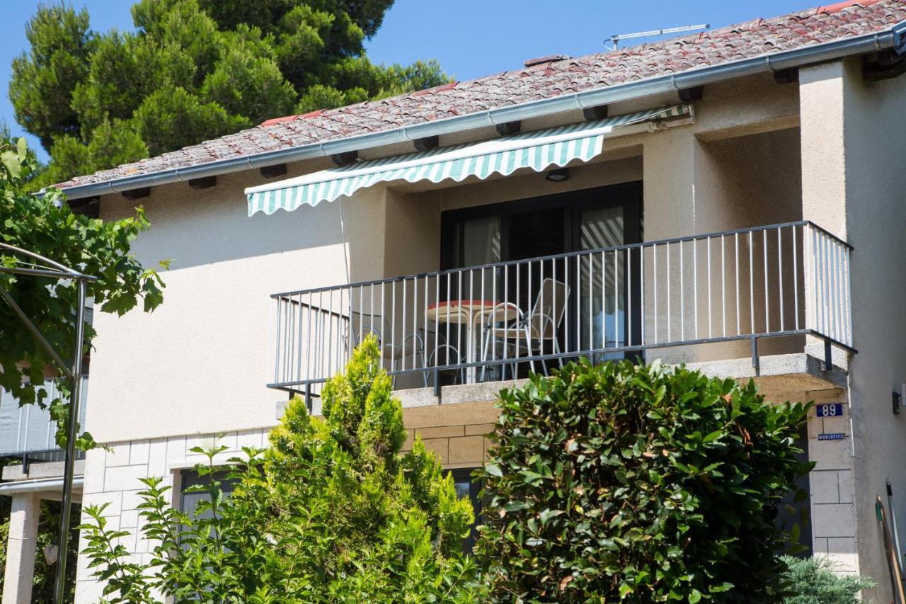 Apartmani Nena I Branko Premantura Exterior foto